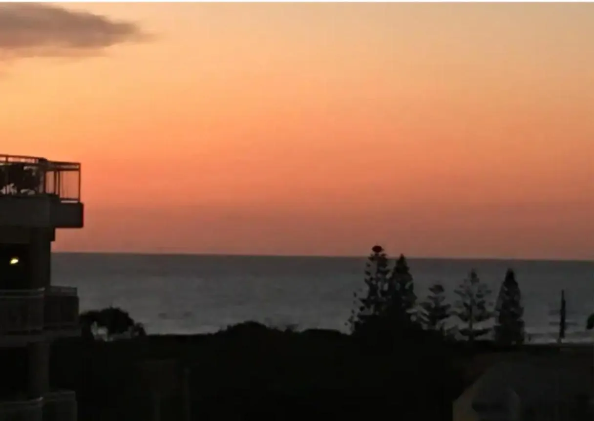 דירה New Beach Luxury 3B 2B Unit - Ocean Views - 250M 2 Buddina Beach!
